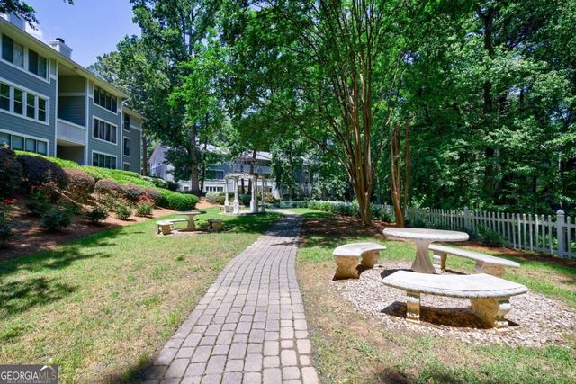 303 Summit North Drive NE, Atlanta, GA 30324