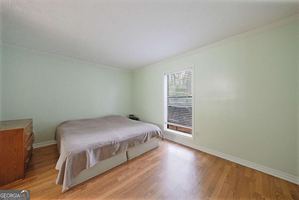 303 Summit North Drive NE, Atlanta, GA 30324 — photo 3