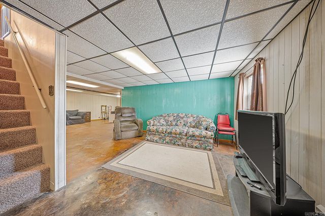 2500 N 29th Street, Paragould, AR 72450