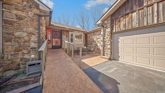 2500 N 29th Street, Paragould, AR 72450