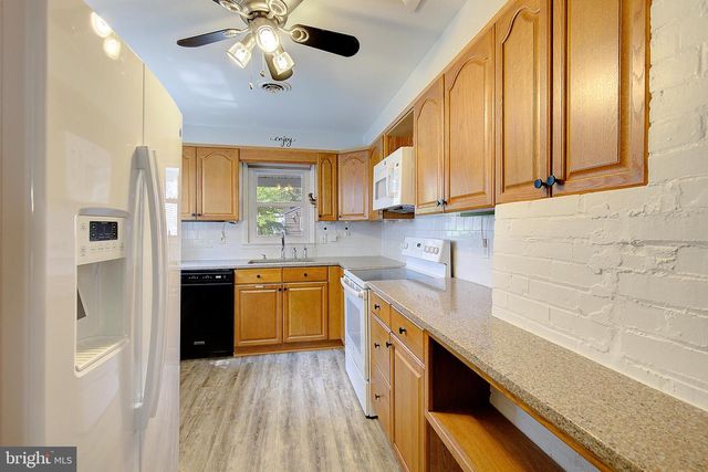 5703 GREAT OAK PKWY, Churchton, MD 20733