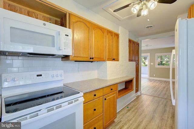 5703 GREAT OAK PKWY, Churchton, MD 20733