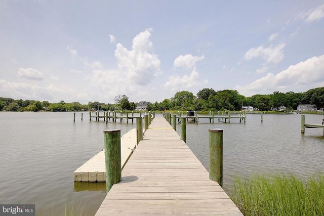 5703 GREAT OAK PKWY, Churchton, MD 20733