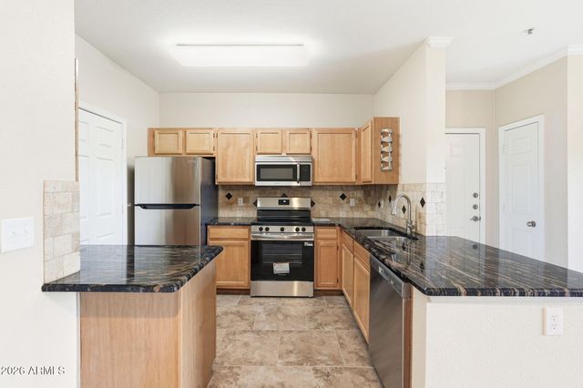 5401 E VAN BUREN Street 3017, Phoenix, AZ 85008