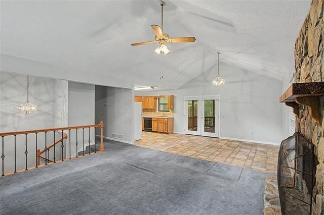 380 N Victoria Road, Woodstock, GA 30189