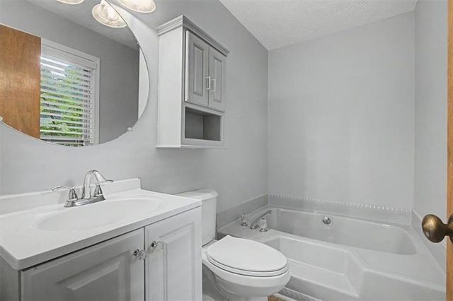 380 N Victoria Road, Woodstock, GA 30189