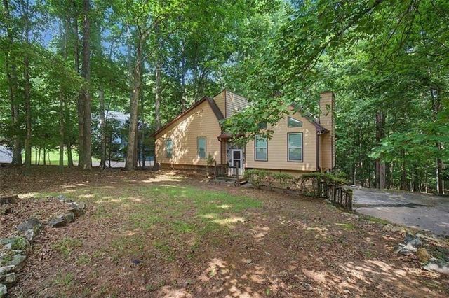 380 N Victoria Road, Woodstock, GA 30189