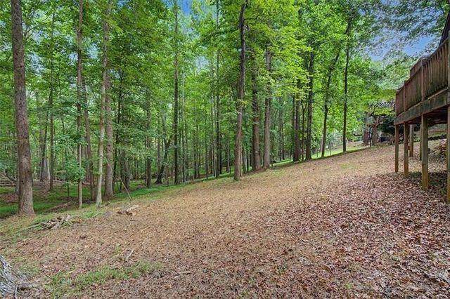 380 N Victoria Road, Woodstock, GA 30189