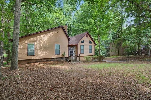 380 N Victoria Road, Woodstock, GA 30189