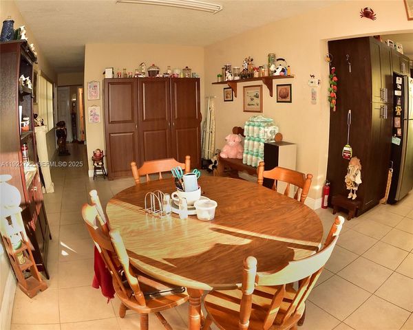 7508 Hayes St, Hollywood, FL 33024