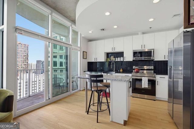 943 Peachtree Street 1403, Atlanta, GA 30309