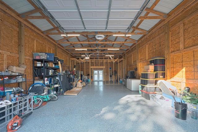 218 Beaumont Drive, Magnolia, TX 77354