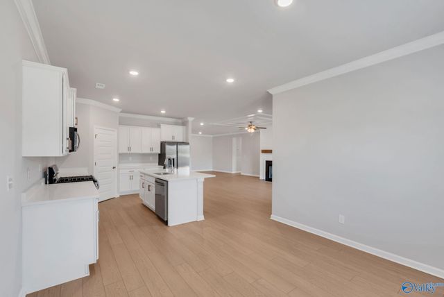 12402 Whitcomb Circle, Athens, AL 35613