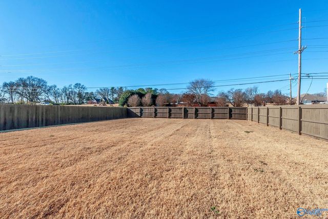 12402 Whitcomb Circle, Athens, AL 35613