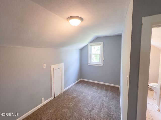 608 Howland Avenue, Toledo, OH 43605