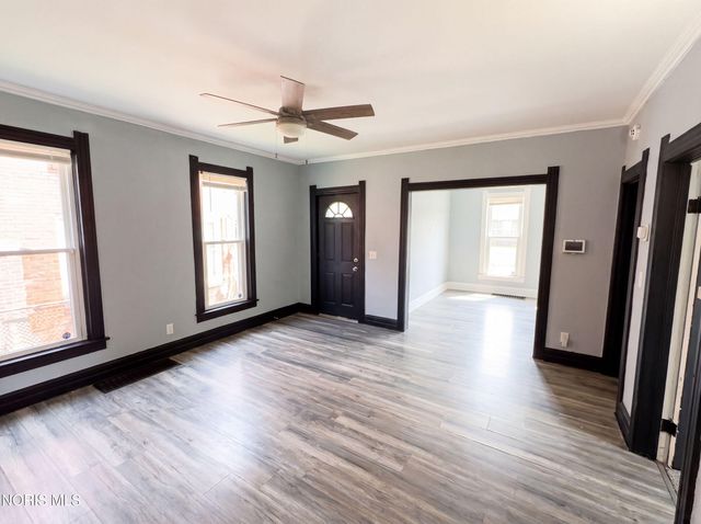 608 Howland Avenue, Toledo, OH 43605