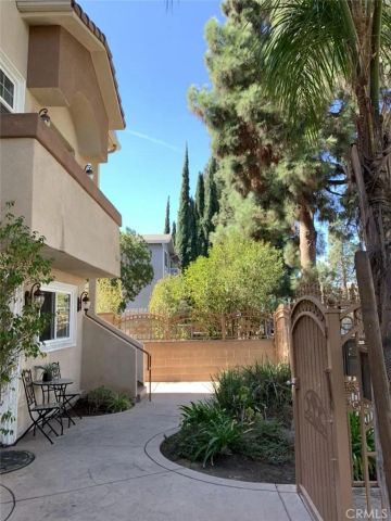 17088 Chatsworth Street, Granada Hills, CA 91344