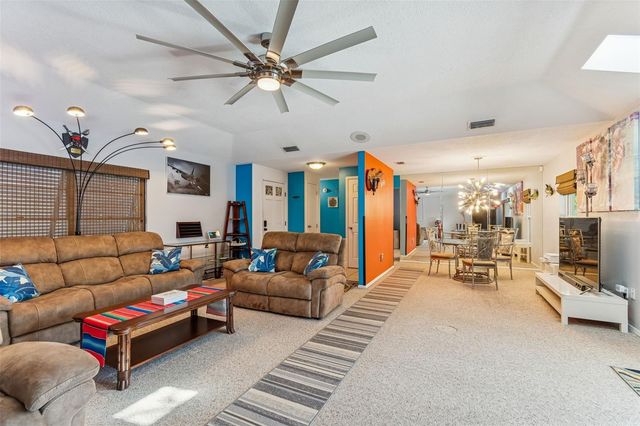 4110 W BANK AVENUE, Tampa, FL 33624