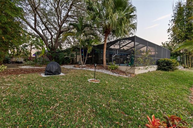 4110 W BANK AVENUE, Tampa, FL 33624