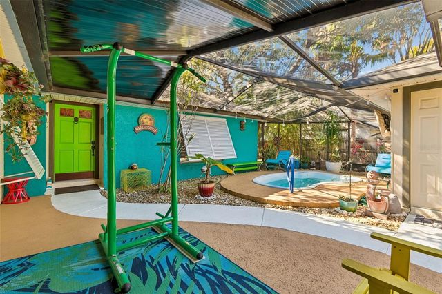 4110 W BANK AVENUE, Tampa, FL 33624