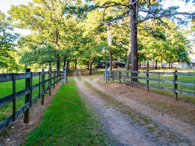 23 Witness Tree Lane, Paron, AR 72122