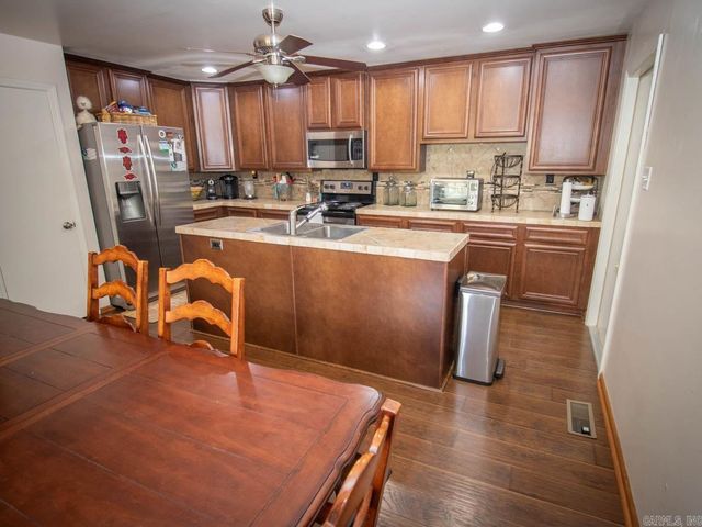 23 Witness Tree Lane, Paron, AR 72122