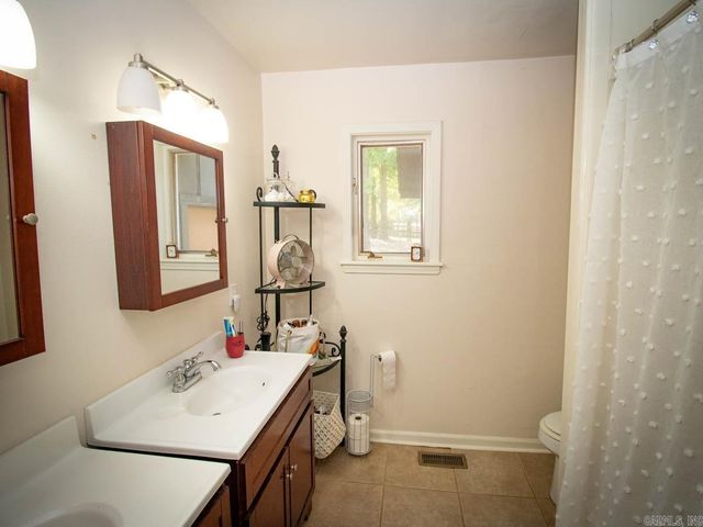 23 Witness Tree Lane, Paron, AR 72122