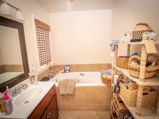 23 Witness Tree Lane, Paron, AR 72122