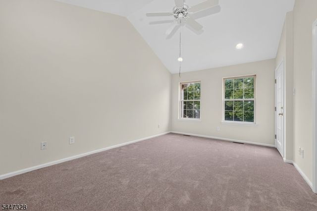 903 Springhouse Dr, Readington Twp., NJ 08889