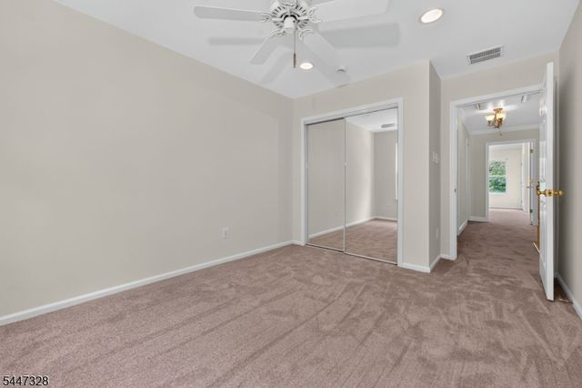 903 Springhouse Dr, Readington Twp., NJ 08889