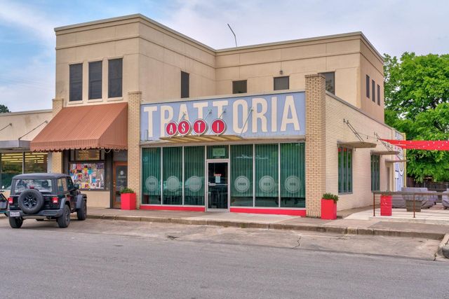 712 E 44th ST A, Austin, TX 78751