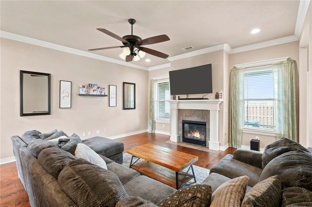 6300 S 46th Boulevard, Rogers, AR 72758