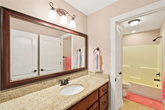 6300 S 46th Boulevard, Rogers, AR 72758