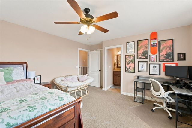 6300 S 46th Boulevard, Rogers, AR 72758