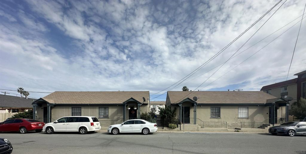 4515 35th Place, San Diego, CA 92116