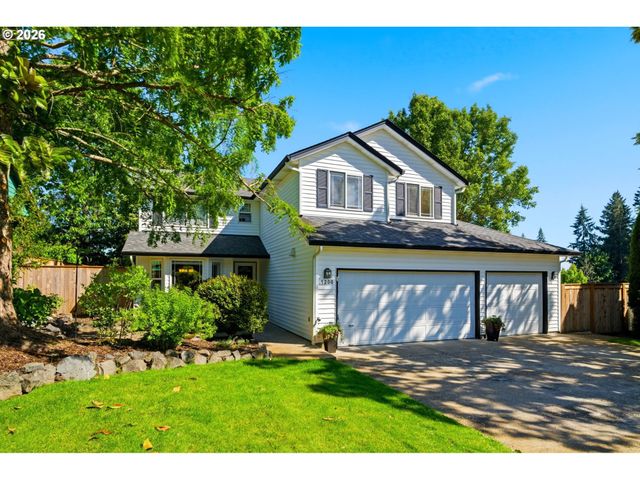 1200 E PIONEER Loop, La Center, WA 98629