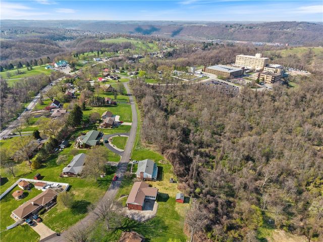 1241 Highland Rd, Carroll Twp, PA 15063
