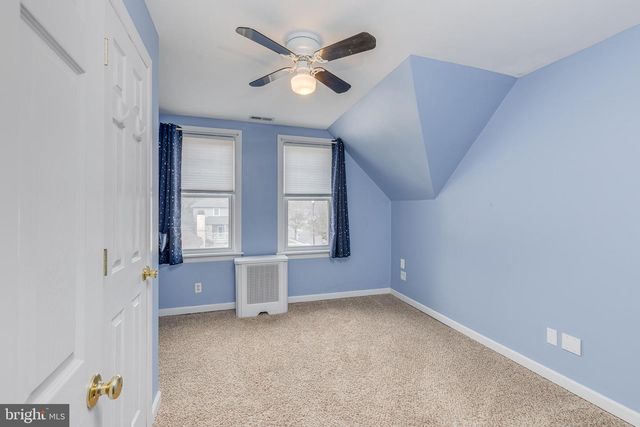 236 E WILLIAMS AVE, Barrington, NJ 08007