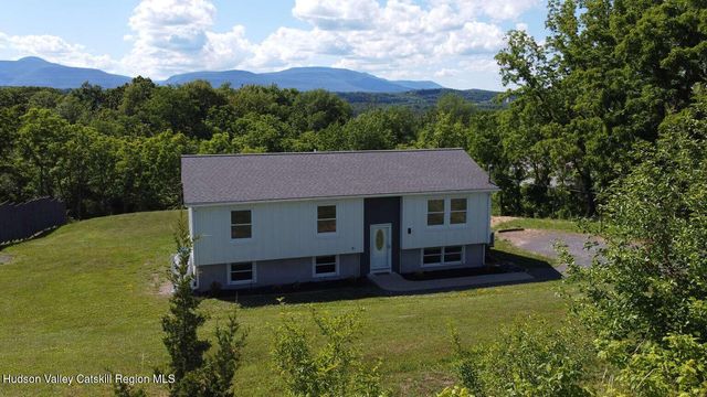 1316 Woods Road, Germantown, NY 12526