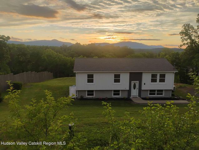 1316 Woods Road, Germantown, NY 12526