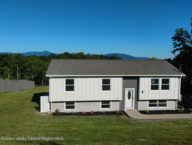 1316 Woods Road, Germantown, NY 12526