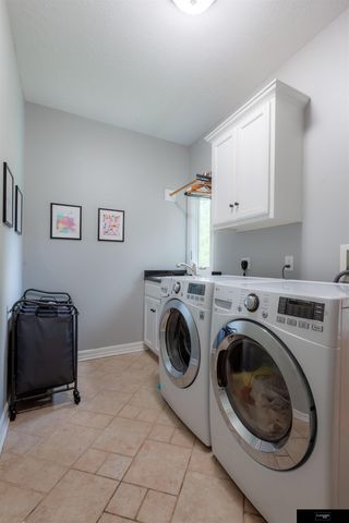 7411 S 101st Avenue, La Vista, NE 68128