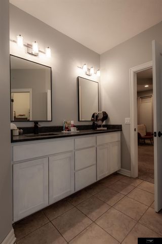 7411 S 101st Avenue, La Vista, NE 68128