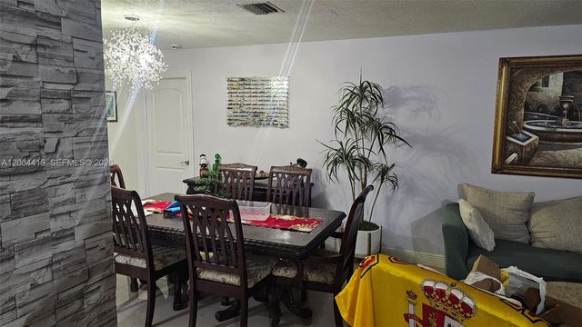 4105 NW 78th Way, Coral Springs, FL 33065