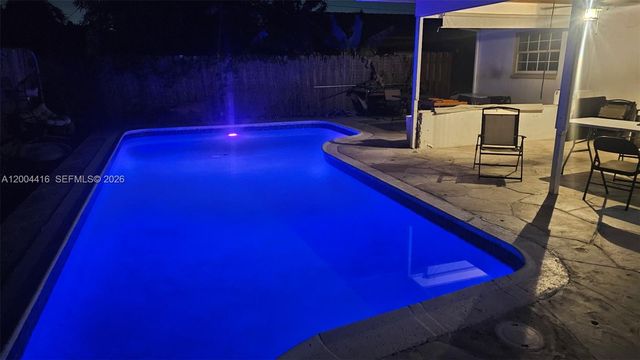 4105 NW 78th Way, Coral Springs, FL 33065