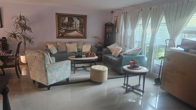 4105 NW 78th Way, Coral Springs, FL 33065