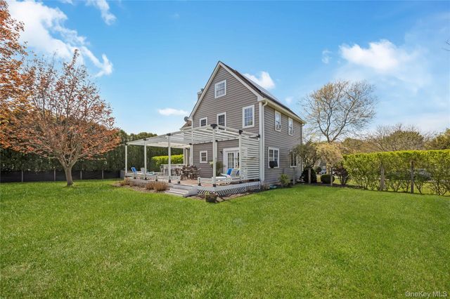 56 Arrowhead Avenue, Riverhead, NY 11901