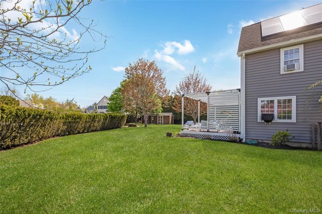 56 Arrowhead Avenue, Riverhead, NY 11901