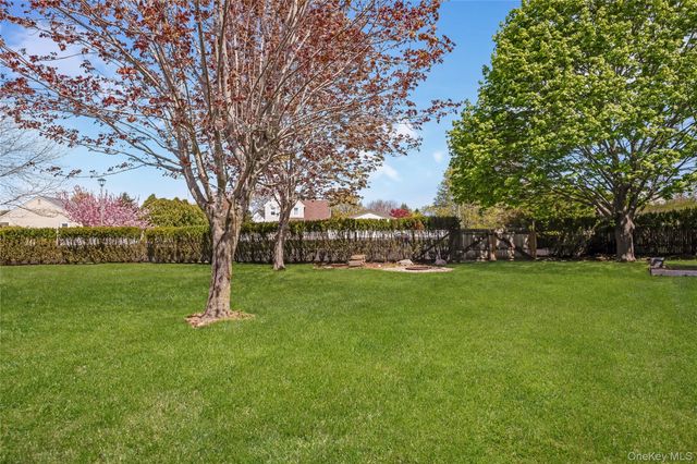 56 Arrowhead Avenue, Riverhead, NY 11901