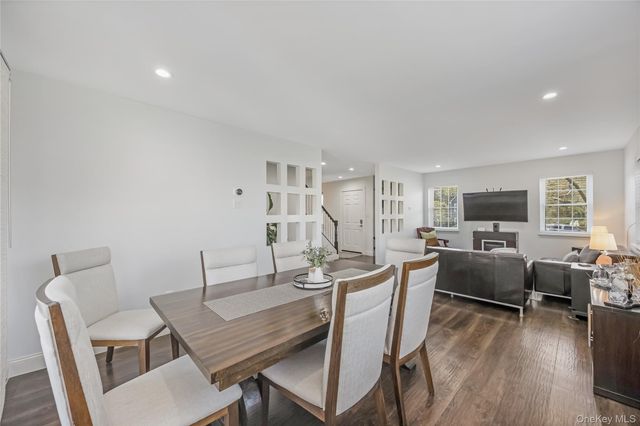 56 Arrowhead Avenue, Riverhead, NY 11901